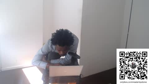 Snapshot of masterdomfuck chatting on November 25, 2025, 12:27 pm Masterdomfuck online show from November 25, 2025, 12:27 pm