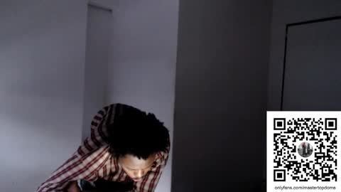 Snapshot of masterdomfuck chatting on November 26, 2025, 10:33 pm Masterdomfuck online show from November 26, 2025, 10:33 pm