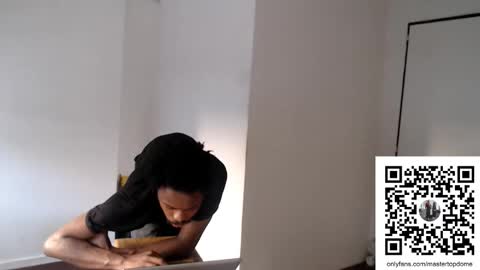 Snapshot of masterdomfuck chatting on December 2, 2025, 8:59 pm Masterdomfuck online show from December 2, 2025, 8:59 pm