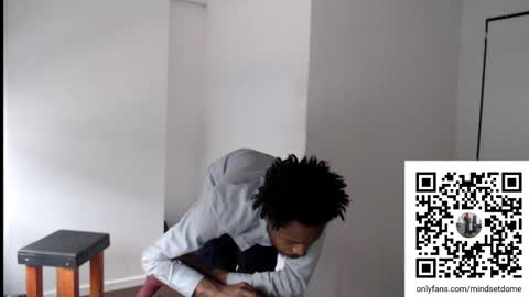 Snapshot of masterdomfuck chatting on December 14, 2025, 2:11 pm Masterdomfuck online show from December 14, 2025, 2:11 pm