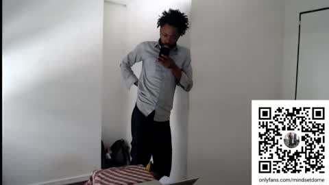 Snapshot of masterdomfuck chatting on December 16, 2025, 4:12 pm Masterdomfuck online show from December 16, 2025, 4:12 pm