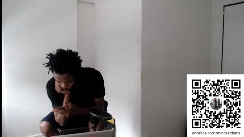 Snapshot of masterdomfuck chatting on December 20, 2025, 5:09 pm Masterdomfuck online show from December 20, 2025, 5:09 pm