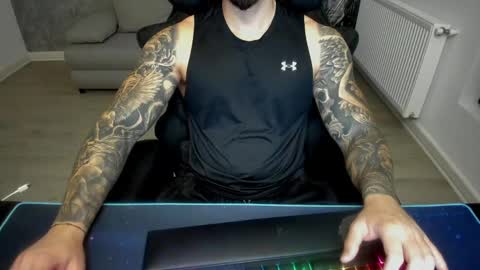 Snapshot of masterkingmuscle chatting on January 30, 2025, 9:36 pm masterkingmuscle online show from January 30, 2025, 9:36 pm