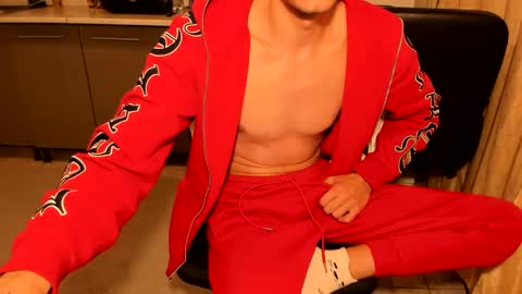 Snapshot of mastermiko chatting on December 26, 2024, 8:11 pm Silly Rabbit online show from December 26, 2024, 8:11 pm