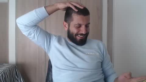 Snapshot of masterofinfatuation chatting on December 10, 2024, 7:22 pm   online show from December 10, 2024, 7:22 pm