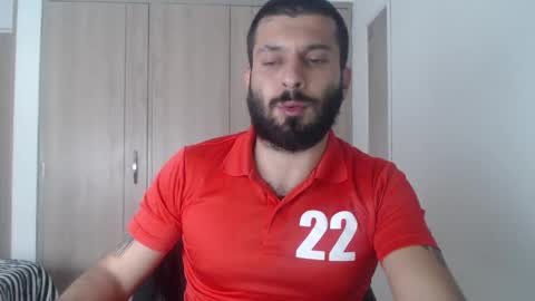 Snapshot of masterofinfatuation chatting on December 12, 2024, 9:04 pm   online show from December 12, 2024, 9:04 pm