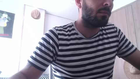 Snapshot of masterofinfatuation chatting on December 31, 2024, 2:36 pm   online show from December 31, 2024, 2:36 pm