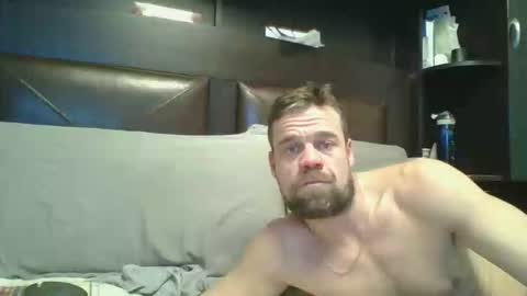 Snapshot of masterppp69 chatting on December 5, 2025, 4:32 am MASTERPPP online show from December 5, 2025, 4:32 am