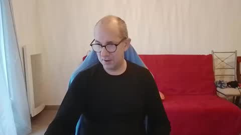 mat11efou online show from October 29, 2025, 6:37 am