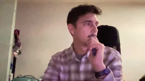 Snapshot of matahavi chatting on January 6, 2025, 5:38 pm Aaron online show from January 6, 2025, 5:38 pm