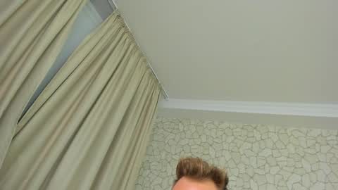 MateoBenjamin online show from December 13, 2024, 8:37 pm