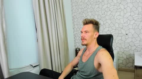 MateoBenjamin online show from February 2, 2025, 6:53 pm