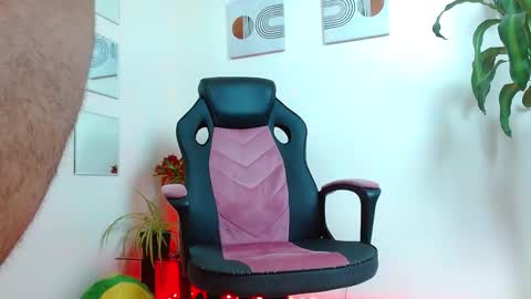 Snapshot of mathewhot3 chatting on November 9, 2025, 12:53 am mathewhot3 online show from November 9, 2025, 12:53 am