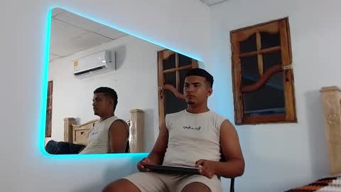 Snapshot of mathews__ chatting on November 12, 2025, 3:18 am mathews__ online show from November 12, 2025, 3:18 am