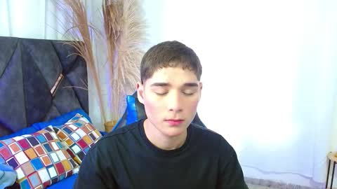 Mati online show from November 11, 2025, 1:44 pm