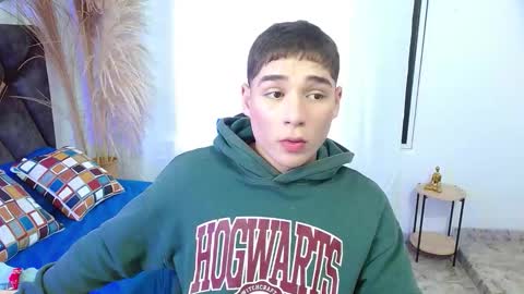 Mati online show from November 18, 2025, 2:43 pm