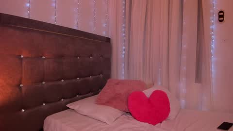Snapshot of matilda_69x chatting on February 5, 2025, 5:20 am Matilda online show from February 5, 2025, 5:20 am