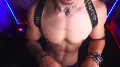 matius online show from November 6, 2025, 6:14 am