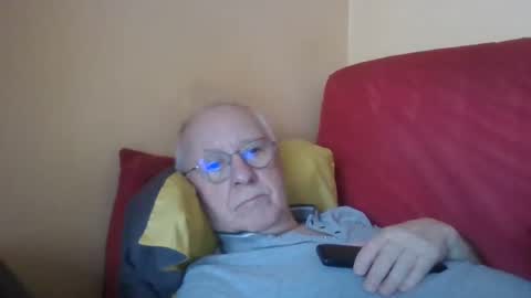 Snapshot of matricule4246 chatting on January 31, 2025, 9:27 am joyaam79 online show from January 31, 2025, 9:27 am