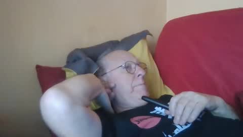 Snapshot of matricule4246 chatting on February 23, 2025, 9:11 am joyaam79 online show from February 23, 2025, 9:11 am