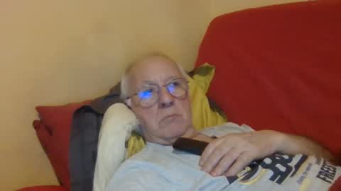 Snapshot of matricule4246 chatting on March 8, 2025, 7:31 pm joyaam79 online show from March 8, 2025, 7:31 pm