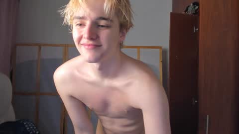 Snapshot of matt_soldi chatting on December 18, 2024, 11:40 pm Matas online show from December 18, 2024, 11:40 pm