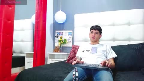 Snapshot of matteo12_ chatting on October 30, 2025, 3:08 am ---Matteo--- online show from October 30, 2025, 3:08 am