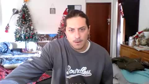 matteushh87 online show from December 27, 2024, 9:28 am