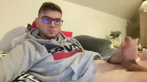 Snapshot of matthd21 chatting on January 23, 2025, 1:24 pm matthd21 online show from January 23, 2025, 1:24 pm