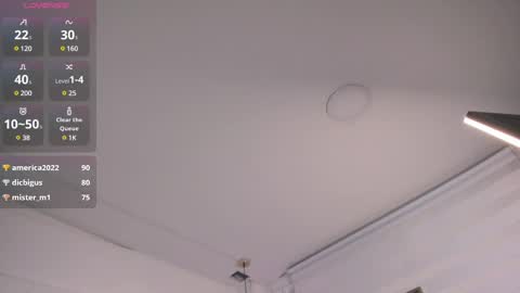 Snapshot of matti_sofia chatting on February 14, 2025, 6:23 am TATIANA AND ROUS online show from February 14, 2025, 6:23 am
