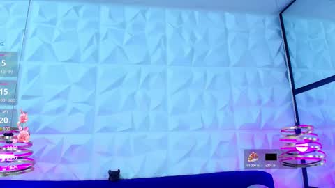 Snapshot of matti_sofia chatting on February 27, 2025, 10:20 pm TATIANA AND ROUS online show from February 27, 2025, 10:20 pm