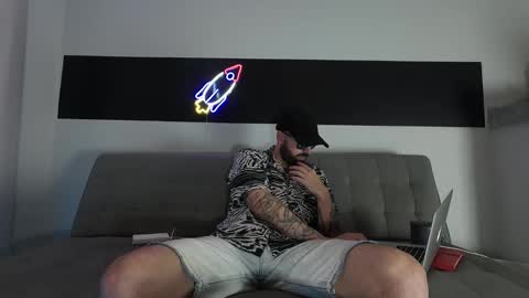 Snapshot of mattxfeet chatting on February 26, 2025, 2:59 am Matt online show from February 26, 2025, 2:59 am