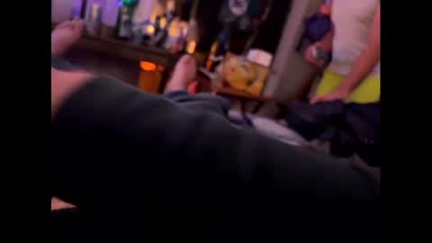 NiceBigJuicyHead online show from October 4, 2025, 8:45 am