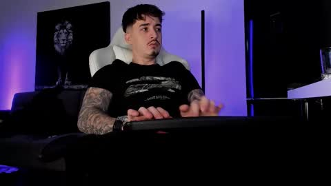 Matt online show from November 7, 2025, 7:19 am