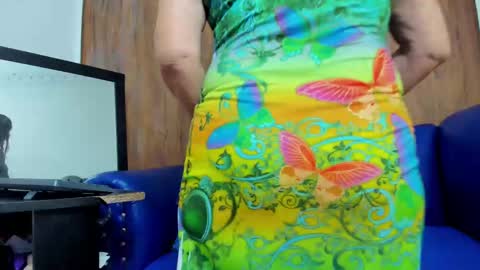 Snapshot of mature_beautiful chatting on February 13, 2025, 5:54 pm Lucy online show from February 13, 2025, 5:54 pm