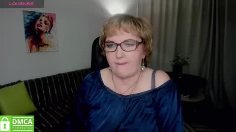 Snapshot of mature_blonde7 chatting on January 18, 2025, 3:49 pm Lana online show from January 18, 2025, 3:49 pm