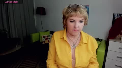 Snapshot of mature_blonde7 chatting on January 24, 2025, 9:47 pm Lana online show from January 24, 2025, 9:47 pm