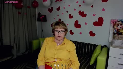 Snapshot of mature_blonde7 chatting on February 7, 2025, 7:06 pm Lana online show from February 7, 2025, 7:06 pm