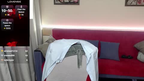 Snapshot of mature_blonde7 chatting on November 20, 2025, 3:18 am Lana online show from November 20, 2025, 3:18 am