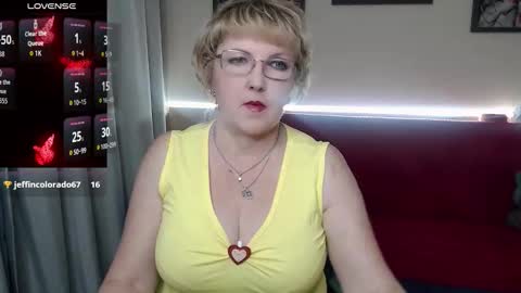 Snapshot of mature_blonde7 chatting on November 28, 2025, 2:53 pm Lana online show from November 28, 2025, 2:53 pm