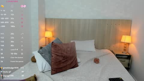 Snapshot of mature_katerin chatting on December 21, 2024, 5:51 pm katerin online show from December 21, 2024, 5:51 pm