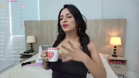 Snapshot of mature_katerin chatting on October 16, 2025, 11:55 am katerin online show from October 16, 2025, 11:55 am