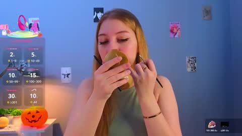 Snapshot of maureencoombs chatting on November 3, 2025, 4:03 am maureencoombs online show from November 3, 2025, 4:03 am