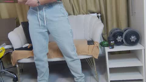 Snapshot of mauro_real_man chatting on October 14, 2025, 4:52 pm mauro_real_man online show from October 14, 2025, 4:52 pm