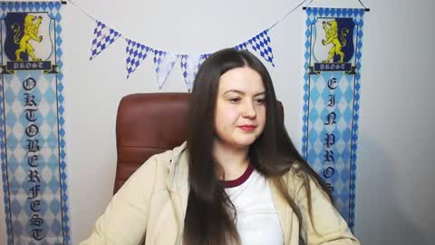 Snapshot of mavkacute chatting on September 28, 2025, 6:13 pm MavkaCute online show from September 28, 2025, 6:13 pm