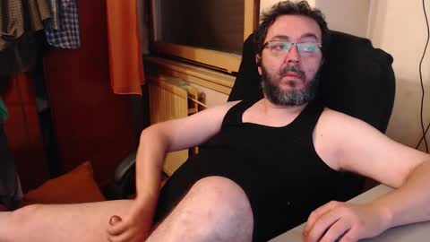 Max online show from September 27, 2025, 10:37 pm