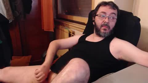 Snapshot of max818k chatting on October 14, 2025, 7:20 am Max online show from October 14, 2025, 7:20 am