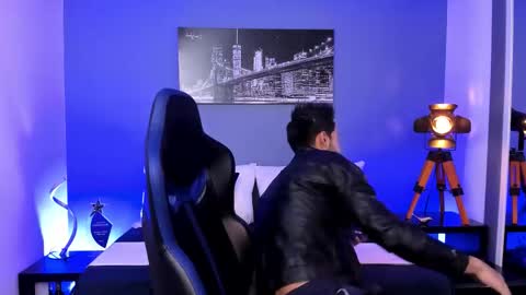 Max Conor online show from September 16, 2025, 12:06 pm