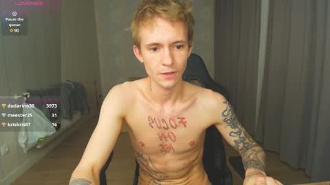 Snapshot of max_gen chatting on December 28, 2024, 5:57 pm Max Gen with tats 24years  And Ethan without tats 20 years online show from December 28, 2024, 5:57 pm