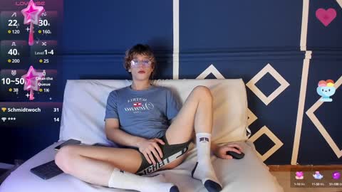 Max lover1 online show from February 5, 2025, 4:03 pm